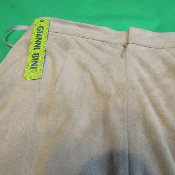 Fringed, Faux Suede, Faux Wrap Skirt - Picture 5 of 6